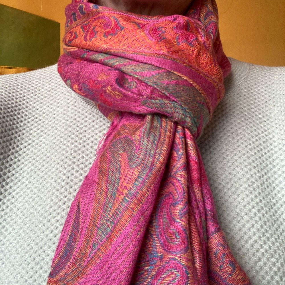 Spring Scarf - Picture 2 of 4